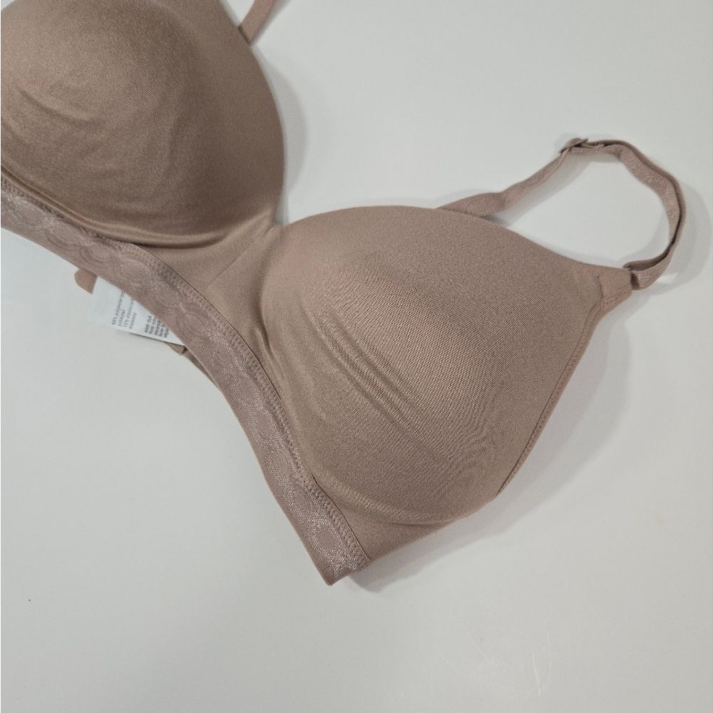 warners tan bra - Picture 4 of 7